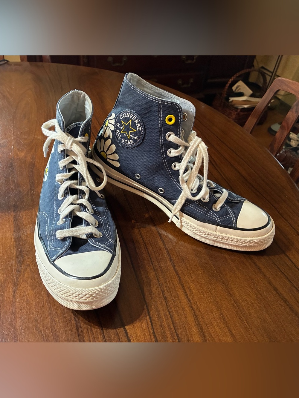 Converse Womens Navy High Top Sneakers with Daisy Accents - Picture 2 of 10